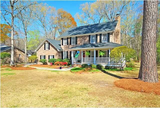 81 King Charles Cir, Summerville, SC 29485