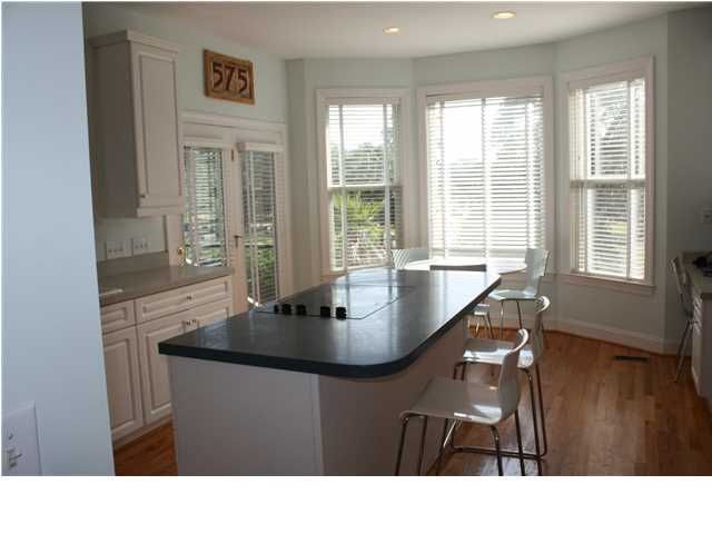 575 Fort Johnson Rd, Charleston, SC 29412