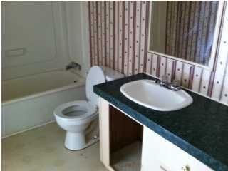 168 E Pinckney St, Summerville, SC 29485