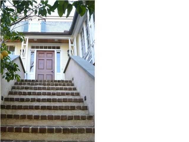 1013 Middle St, Sullivans Island, SC 29482