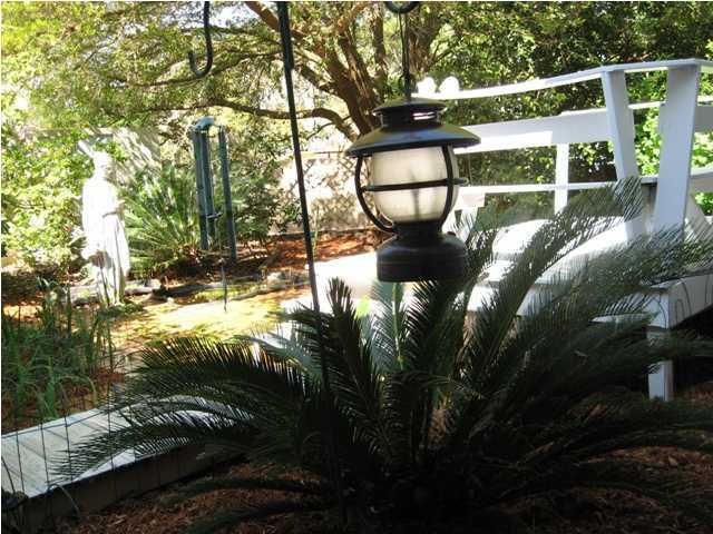 2143 Pierpont Ave, Charleston, SC 29414