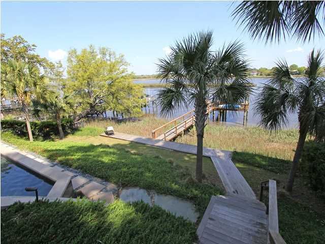 1830 Maybank Hw, Charleston, SC 29412