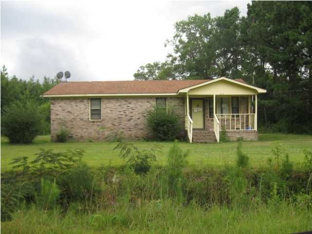 872 St Paul Rd, Harleyville, SC 29448