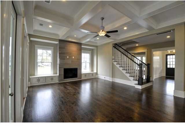 438 Commonwealth Rd, Mount Pleasant, SC 29466