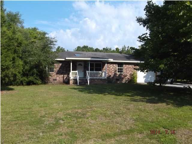 1255 Mail Route Rd, Bonneau, SC 29431