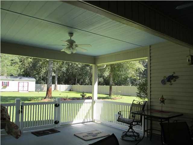 122 Brittany Ln, Bonneau, SC 29431