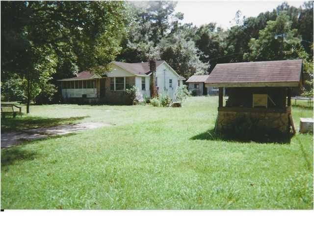 1064 Shellmore Ln, Mcclellanville, SC 29458