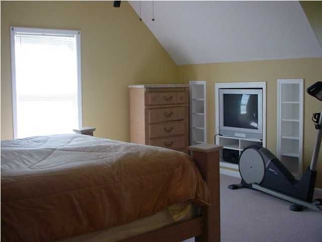 668 Hughes Rd, Charleston, SC 29455