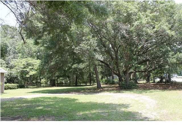 5838 Savannah Hw, Ravenel, SC 29470