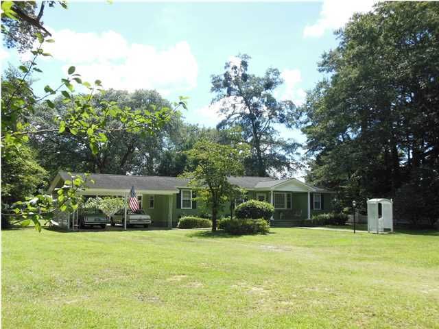 106 Danberry Dr, Summerville, SC 29485