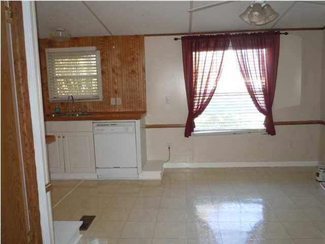 206 Mclaurin Ave, Summerville, SC 29483