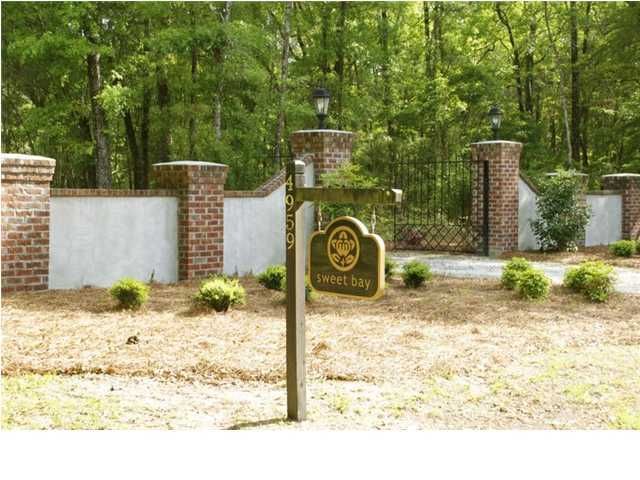 4959 Bears Bluff Rd, Wadmalaw Island, SC 29487