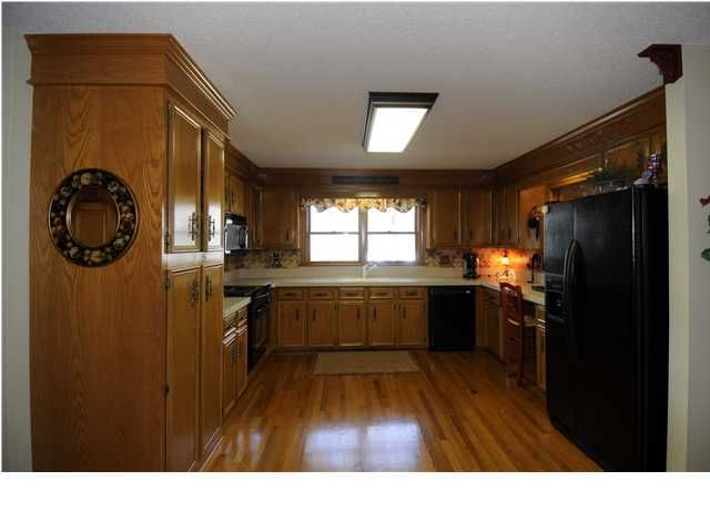 400 Ridge Lake Dr, Summerville, SC 29483