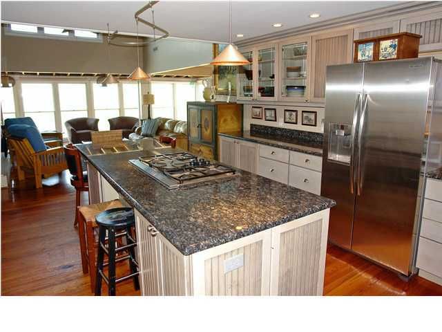 1220 Tabby Dr, Folly Beach, SC 29439