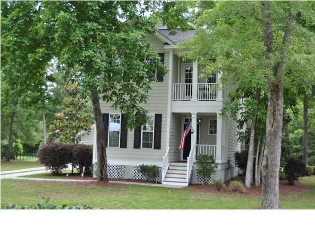 5352 Peerless Dr, Wadmalaw Island, SC 29487