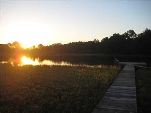 6525 Ethel Post Rd, Yonges Island, SC 29449