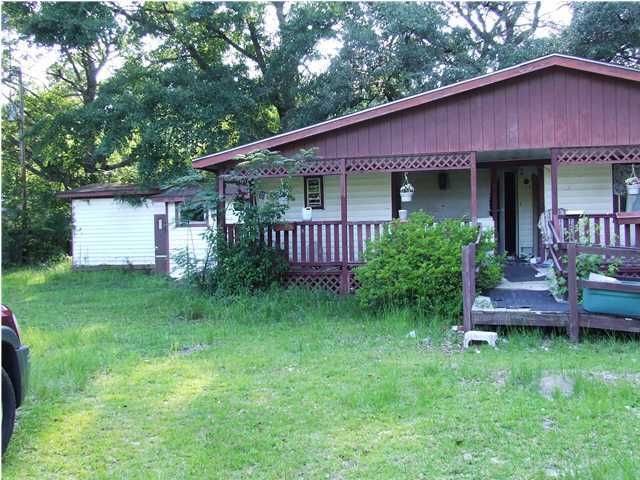 129 Hillcrest Dr, Moncks Corner, SC 29461