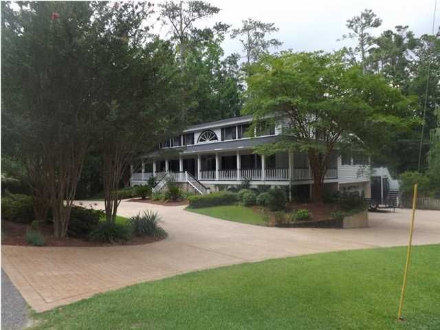 112 E Shepard Ln, Summerville, SC 29483