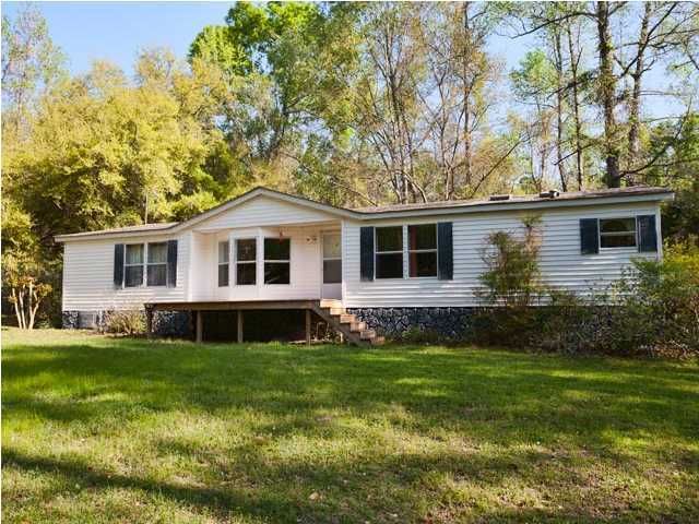 7751 Morris Bing Rd, Yonges Island, SC 29449