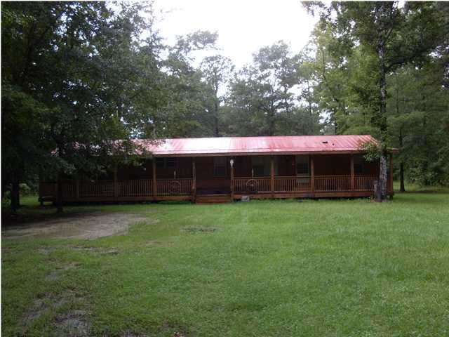 234 Hood St, Saint Stephen, SC 29479