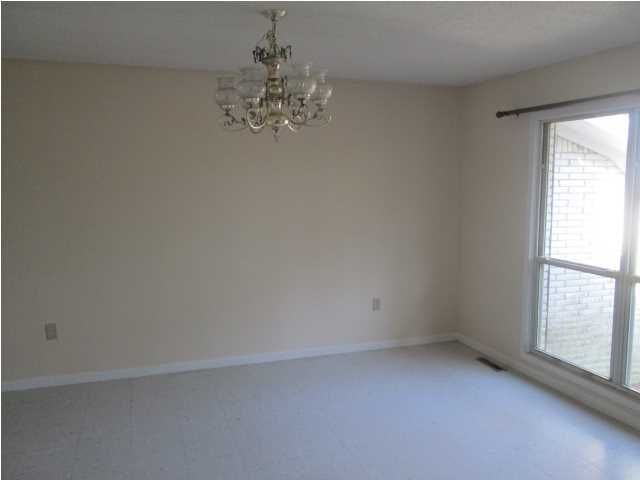 153 Gourdin St, Saint Stephen, SC 29479