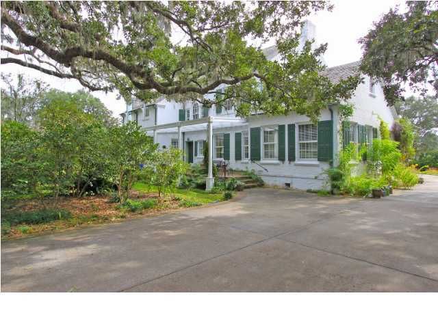 1 New Town Ln, Charleston, SC 29407