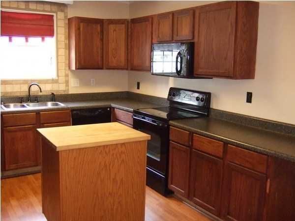 193 Old Parsonage Rd, Summerville, SC 29483
