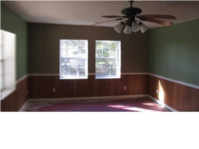 111 Groomsville Rd, Moncks Corner, SC 29461