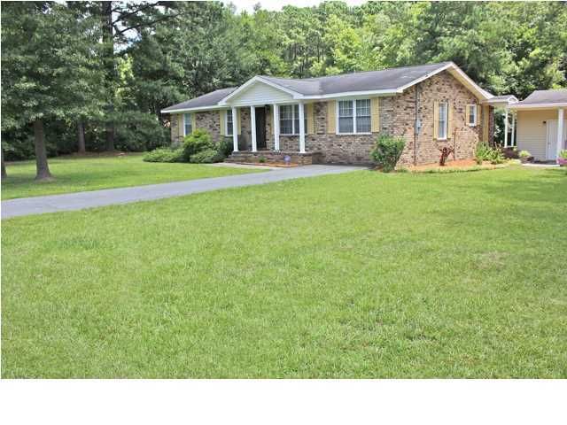 1382 Old Whitesville Rd, Moncks Corner, SC 29461