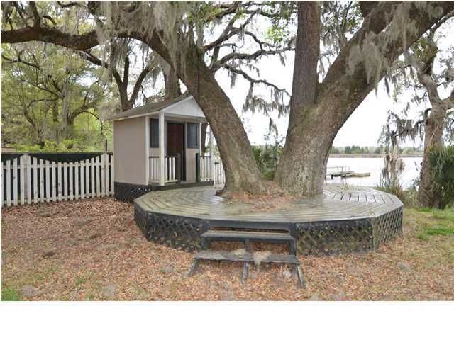 4830 Lambs Rd, Charleston, SC 29418