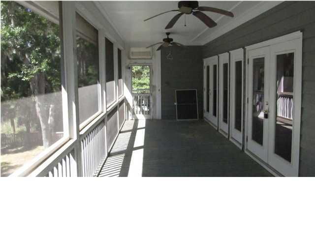 125 Cotton Bay Ct, Edisto Island, SC 29438
