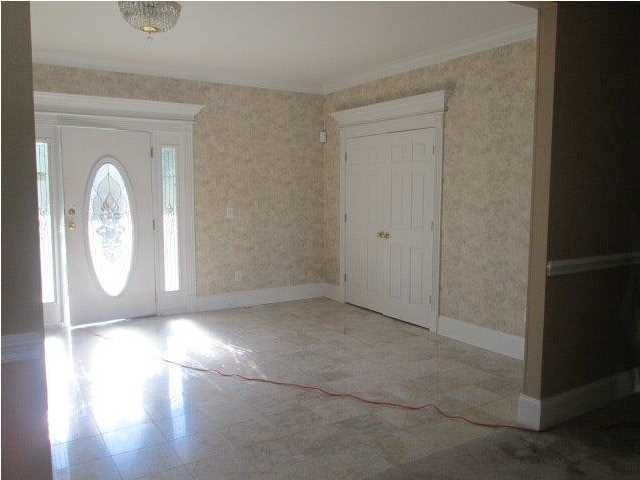 56 N Basilica Ave, Hanahan, SC 29410