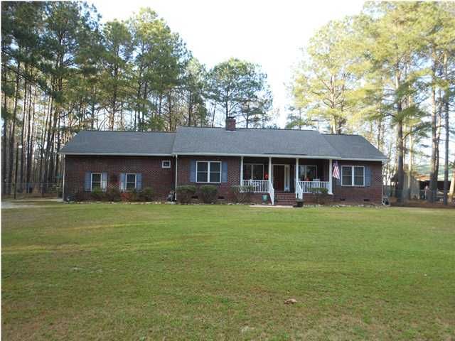 151 Claussen St, Summerville, SC 29483