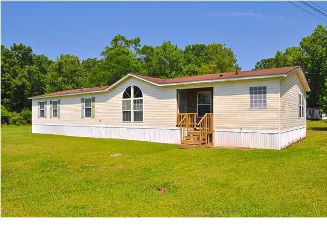 124 Old Tower Rd, Summerville, SC 29483
