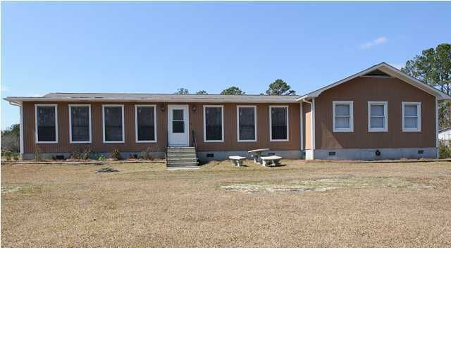 246 Autumn Ln, Moncks Corner, SC 29461