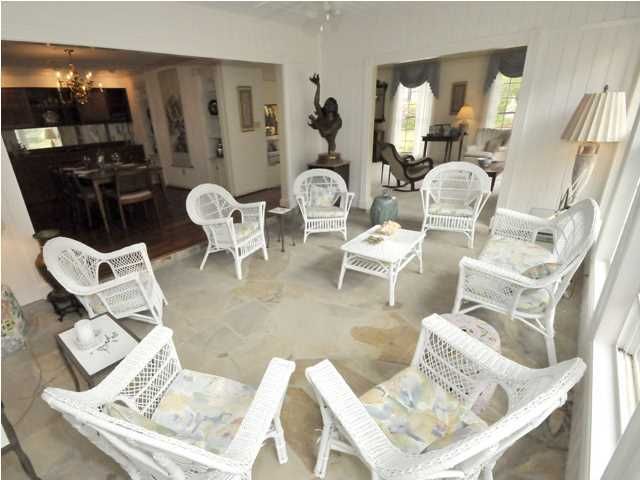 204 Tea Farm Rd, Summerville, SC 29483