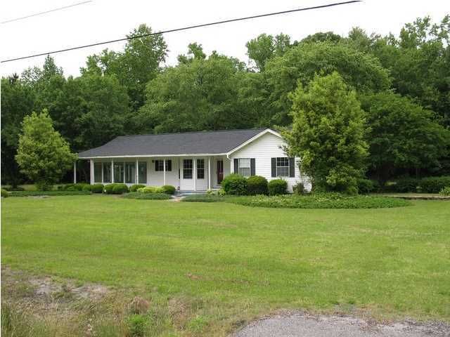 6370 Badham Rd, Reevesville, SC 29471