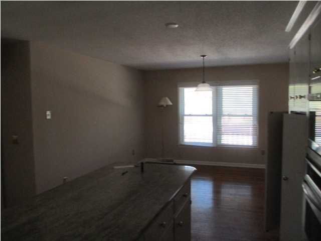 630 Commonwealth Rd, Mount Pleasant, SC 29466