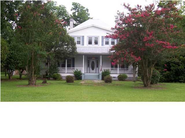 189 Mims St, Harleyville, SC 29448