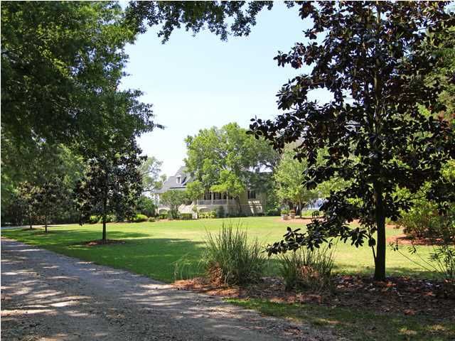 5148 Chisolm Rd, Johns Island, SC 29455