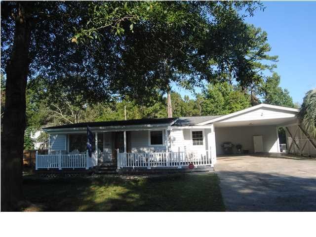 184 Clark Ln, Summerville, SC 29483