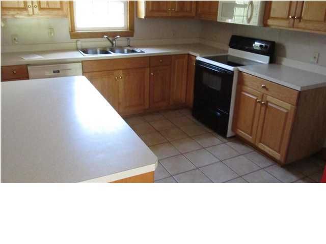 6954 Buckhorn Rd, Ravenel, SC 29470
