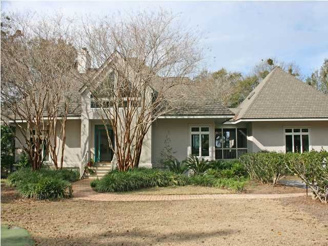 5132 Chisolm Rd, Johns Island, SC 29455