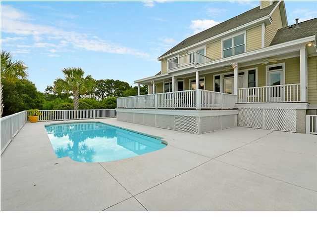 2494 Royal Oak Dr, Johns Island, SC 29455