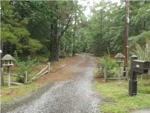 197 Ridge Lake Dr, Summerville, SC 29483