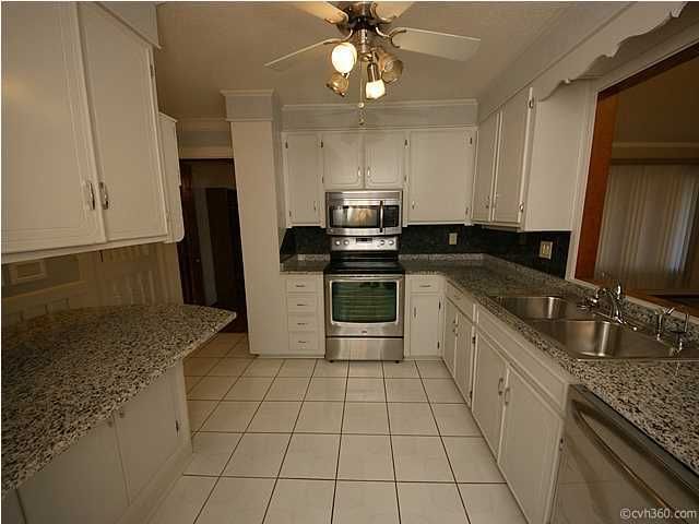 140 Cantering Hills Ln, Summerville, SC 29483