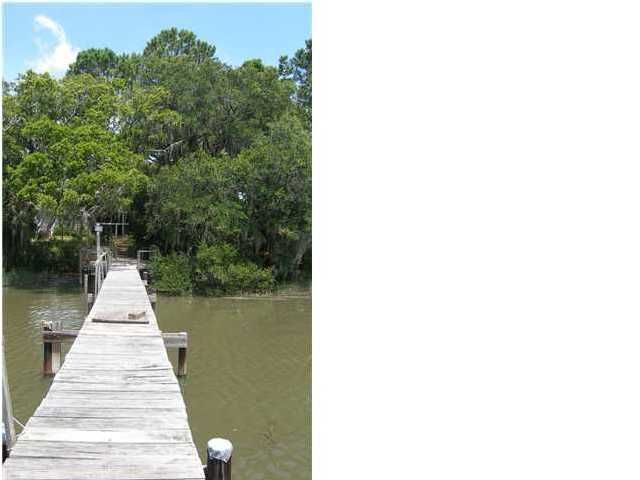 4811 Behling Cir, Meggett, SC 29449