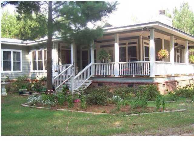 335 Bluebird Trl, Saint George, SC 29477