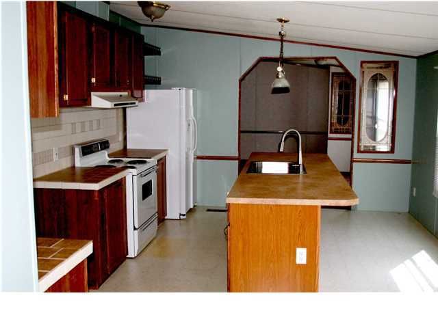 1128 Mendel Rivers Rd, Bonneau, SC 29431
