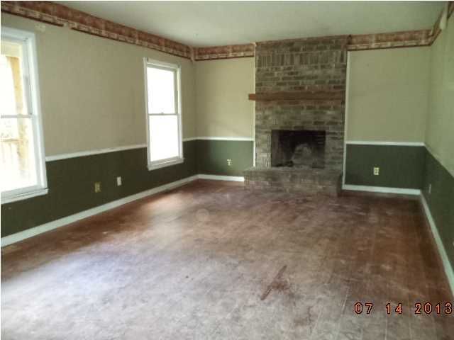 4289 Highway 41, Huger, SC 29450